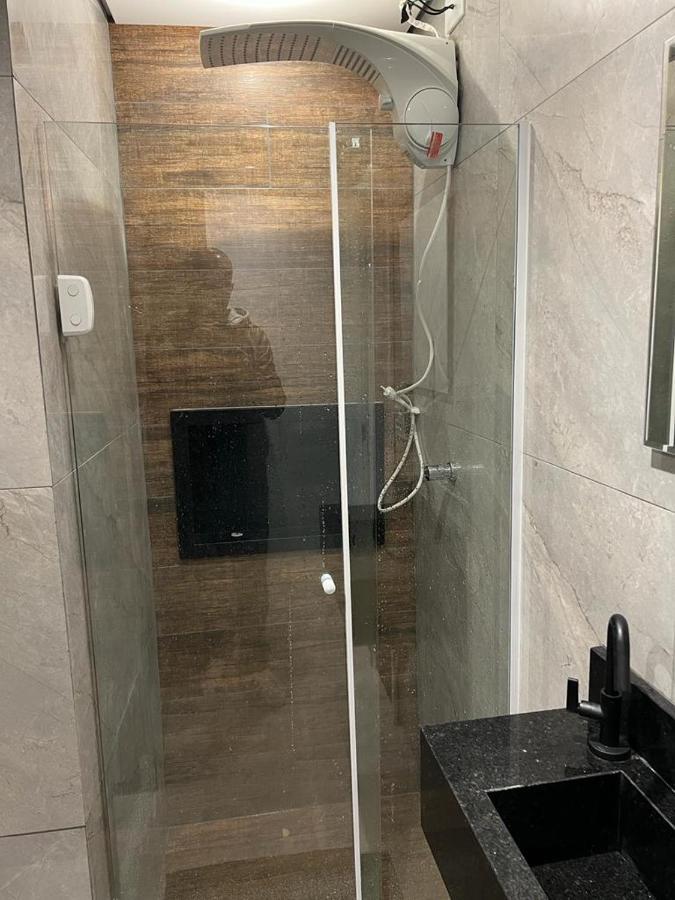 Apartamento Para Pessoas De Familia Ou A Negocio, Ap Lindo Aconchegante No Bras Proximo Igreja Mundial,Mercado Municipal, 25 De Marco, Templo Salomao, Metro Dom Pedro Ll, Bancos, Mercado E Etc São Paulo Eksteriør billede