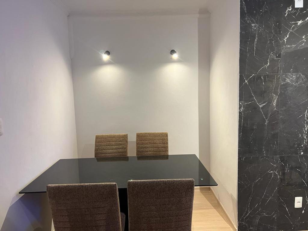 Apartamento Para Pessoas De Familia Ou A Negocio, Ap Lindo Aconchegante No Bras Proximo Igreja Mundial,Mercado Municipal, 25 De Marco, Templo Salomao, Metro Dom Pedro Ll, Bancos, Mercado E Etc São Paulo Eksteriør billede