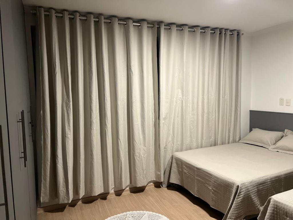 Apartamento Para Pessoas De Familia Ou A Negocio, Ap Lindo Aconchegante No Bras Proximo Igreja Mundial,Mercado Municipal, 25 De Marco, Templo Salomao, Metro Dom Pedro Ll, Bancos, Mercado E Etc São Paulo Eksteriør billede