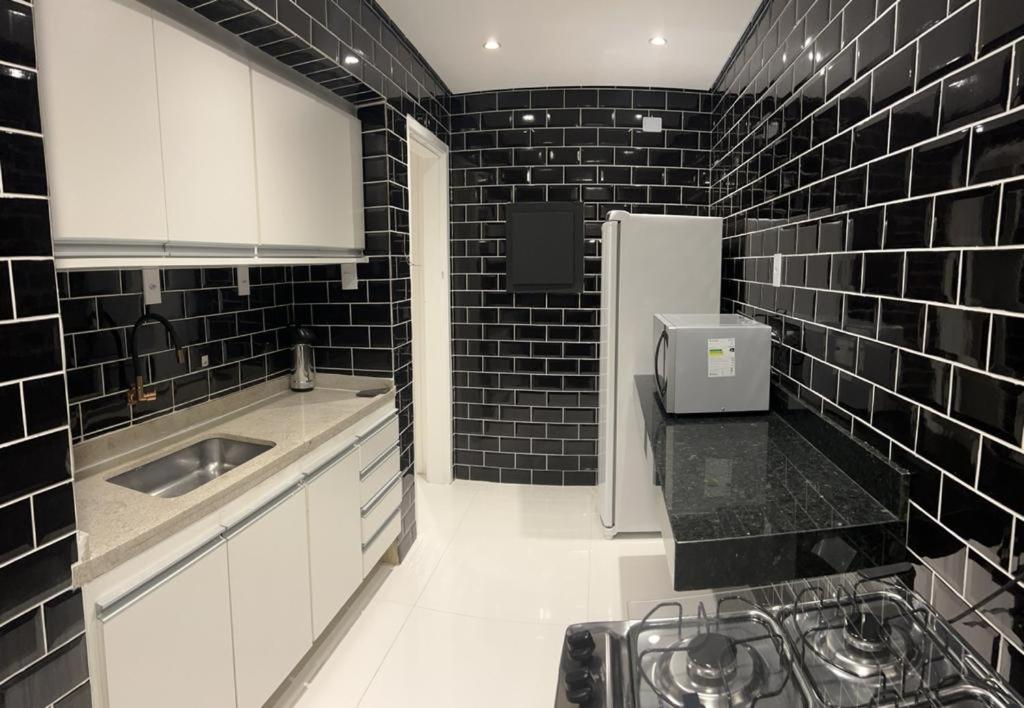 Apartamento Para Pessoas De Familia Ou A Negocio, Ap Lindo Aconchegante No Bras Proximo Igreja Mundial,Mercado Municipal, 25 De Marco, Templo Salomao, Metro Dom Pedro Ll, Bancos, Mercado E Etc São Paulo Eksteriør billede